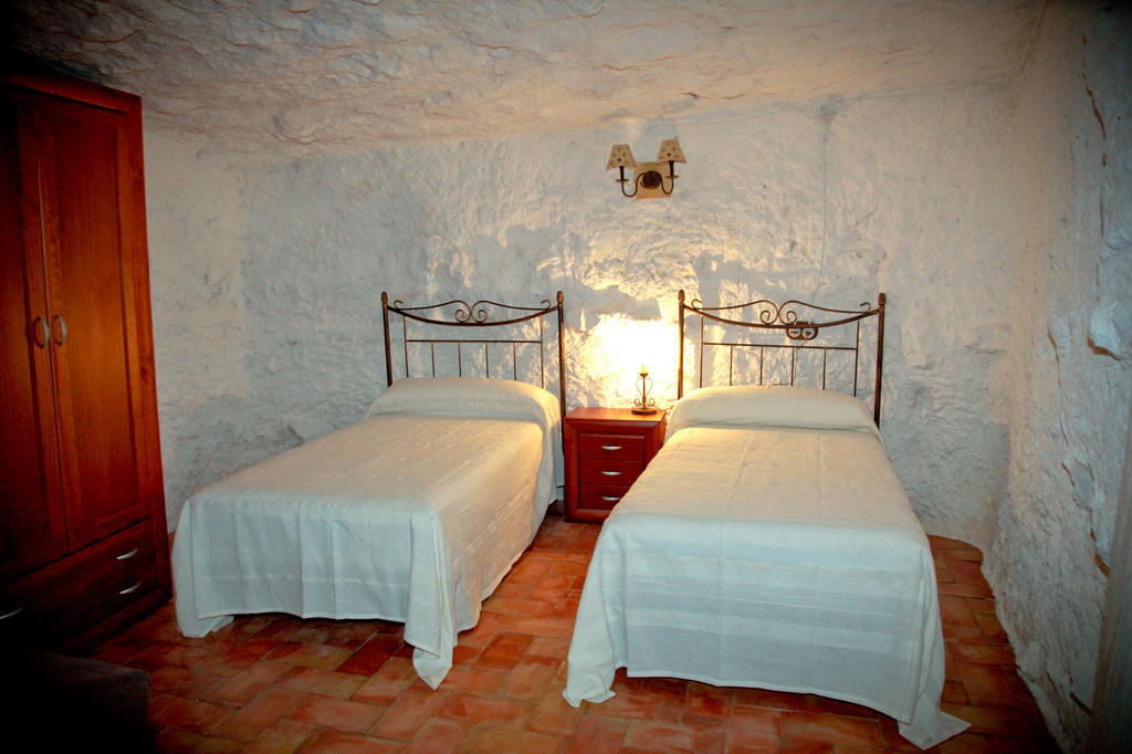 Casa Rural La Bodeguilla Alcala del Jucar Habitación foto