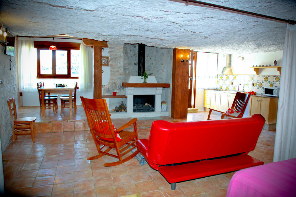 Casa Rural La Bodeguilla Alcala del Jucar Habitación foto