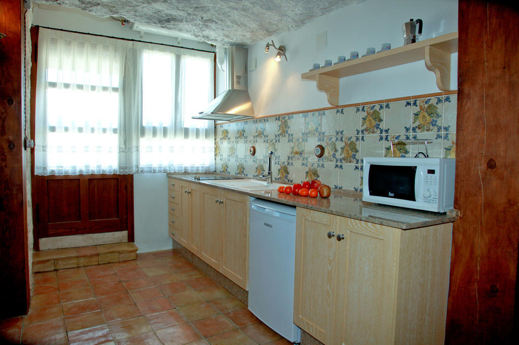 Casa Rural La Bodeguilla Alcala del Jucar Habitación foto