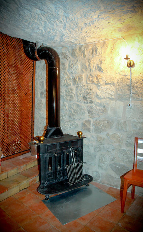 Casa Rural La Bodeguilla Alcala del Jucar Habitación foto