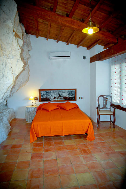 Casa Rural La Bodeguilla Alcala del Jucar Habitación foto