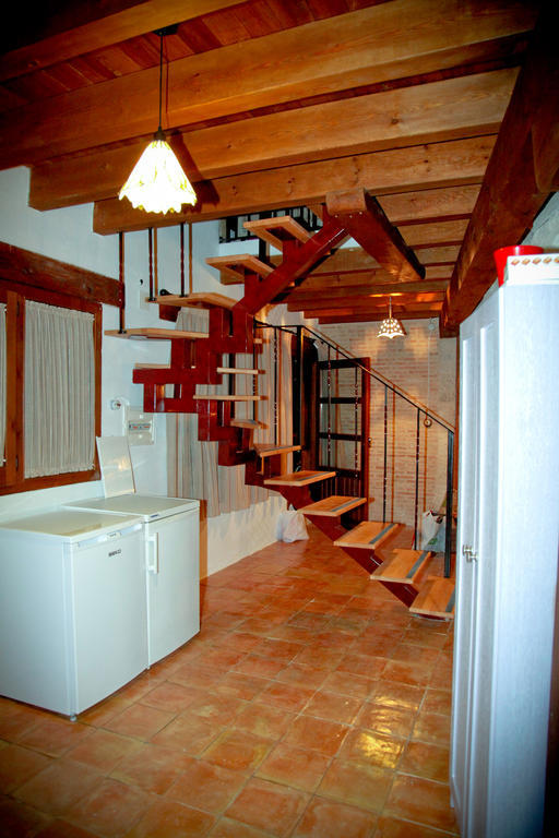 Casa Rural La Bodeguilla Alcala del Jucar Habitación foto